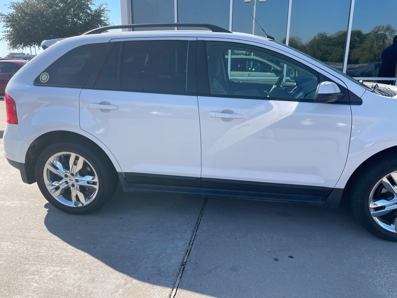 Used 2013 Ford Edge SEL FWD image 5