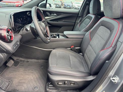 Used 2025 Chevrolet Blazer EV RS image 5