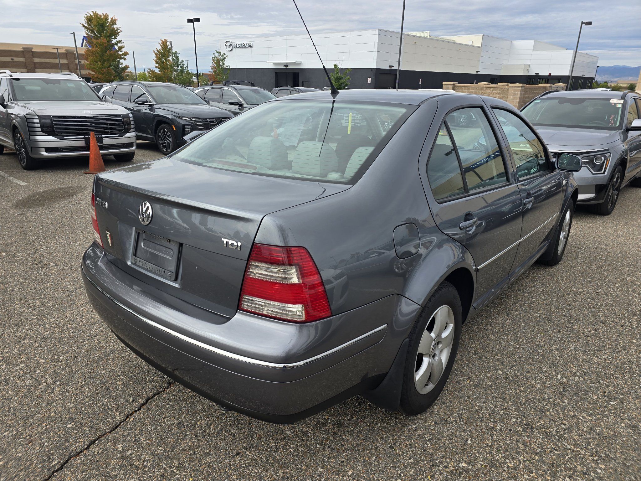 Used 2004 Volkswagen Jetta GLS TDI FWD image 6