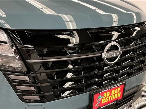 New 2026 Nissan Pathfinder Platinum w/ Cargo Package AWD/4WD image 14