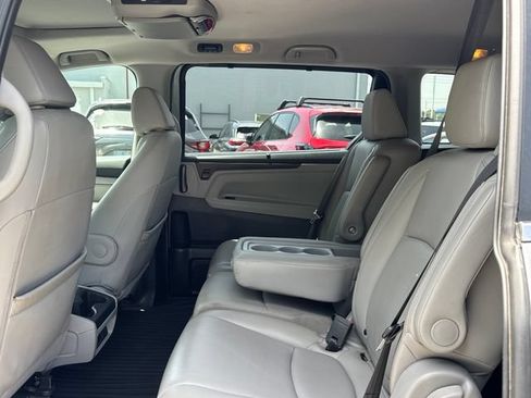 Used 2022 Honda Odyssey EX-L image 11