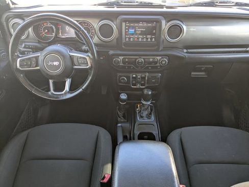 Used 2021 Jeep Wrangler Unlimited Sahara image 19