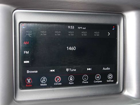 Used 2022 Dodge Charger SXT RWD image 29