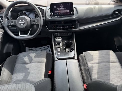 Certified 2023 Nissan Rogue SV image 29