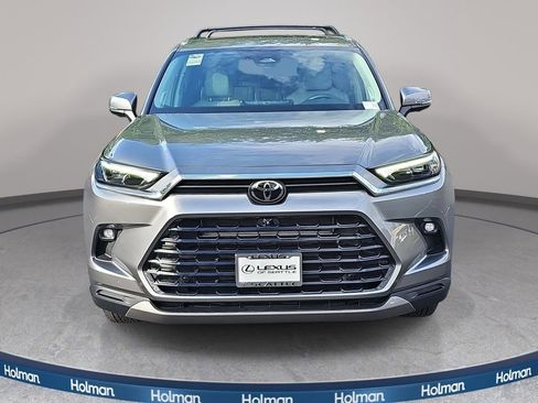 Used 2025 Toyota Grand Highlander AWD Hybrid image 6