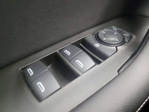 Used 2024 Chevrolet Blazer LT w/ Convenience Package FWD image 27