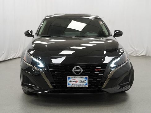 Used 2024 Nissan Altima 2.5 SR w/ SR Premium Package FWD image 35