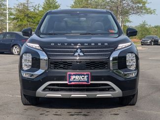 Used 2024 Mitsubishi Outlander 4WD Plug-In Hybrid video 2