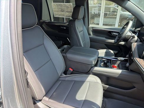New 2025 Chevrolet Tahoe Premier w/ Sun And Tow Package AWD/4WD image 7