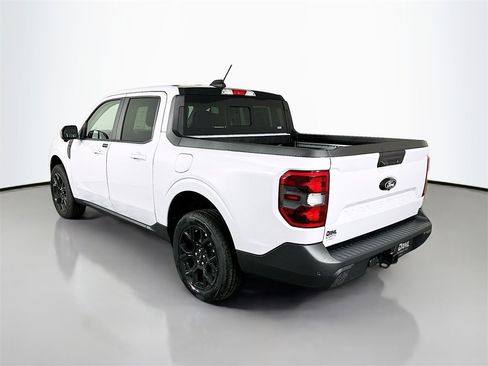 New 2025 Ford Maverick Lariat w/ Black Appearance Package image 5