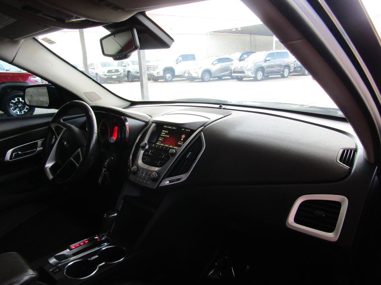 Used 2017 GMC Terrain SLT w/ Driver Alert Package I FWD image 9