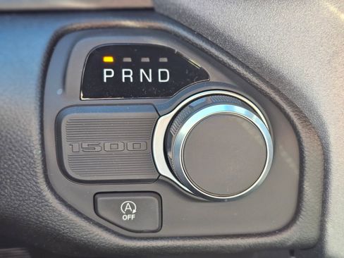 New 2026 RAM 1500 Express image 14