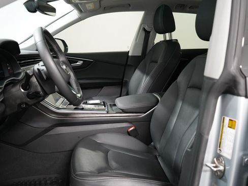 Used 2023 Audi Q8 Premium w/ Convenience Package AWD/4WD image 12
