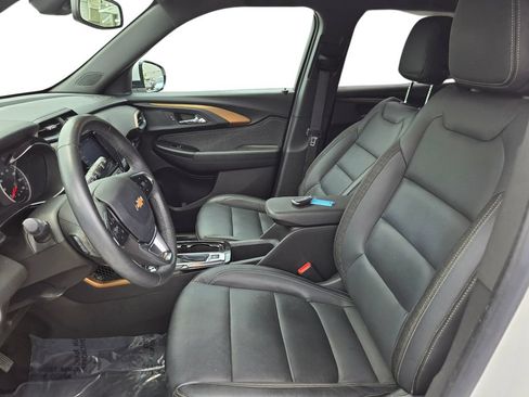 Used 2022 Chevrolet TrailBlazer ACTIV w/ Sun and Liftgate Package FWD image 17