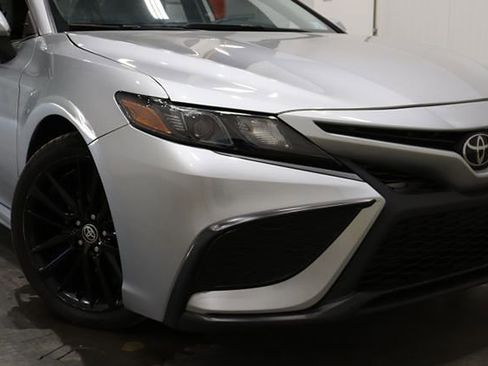 Used 2022 Toyota Camry SE image 36