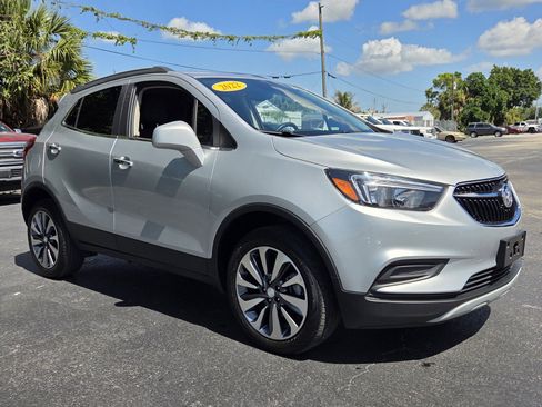 Certified 2022 Buick Encore Preferred w/ Safety Package AWD/4WD image 7