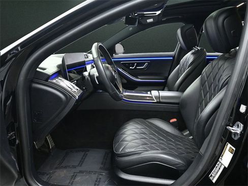 Used 2022 Mercedes-Benz S 580 4MATIC Sedan image 11