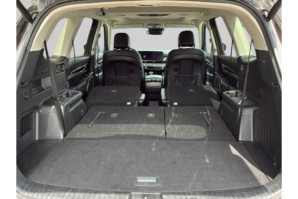 Used 2025 Kia Telluride S FWD image 9