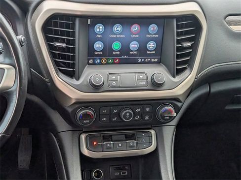 Used 2022 GMC Acadia Denali w/ Denali Ultimate Package image 11