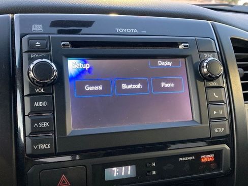 Used 2013 Toyota Tacoma PreRunner w/ Convenience Pkg image 21