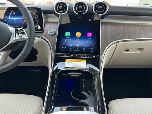 New 2026 Mercedes-Benz GLC 300 4MATIC image 14