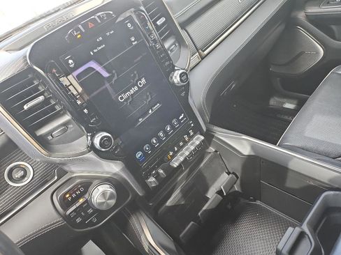 Used 2020 RAM 1500 Limited image 11