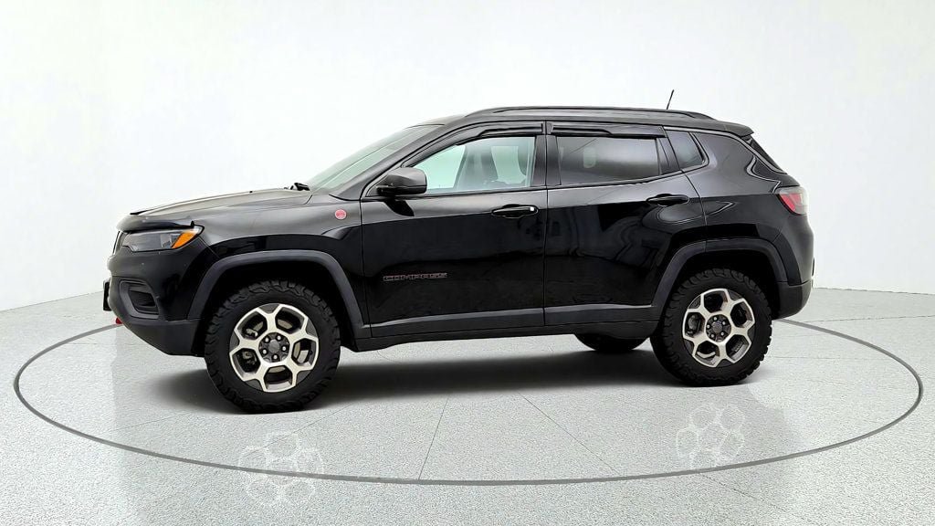 Used 2022 Jeep Compass Trailhawk w/ Trailhawk Elite Group AWD/4WD image 8