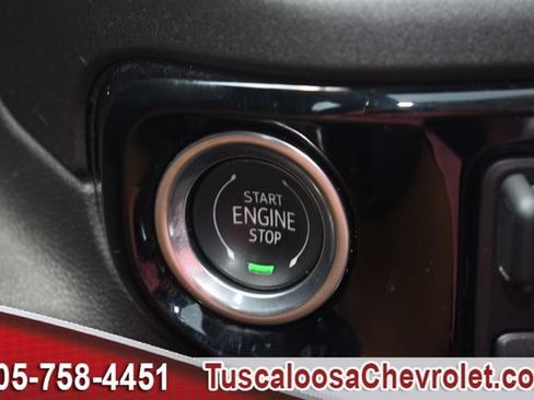 Used 2023 Chevrolet Silverado 1500 RST AWD/4WD image 40
