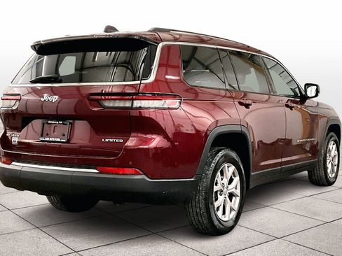 Used 2022 Jeep Grand Cherokee L Limited image 11