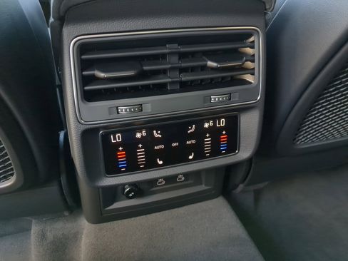 New 2026 Audi RS Q8 performance image 16