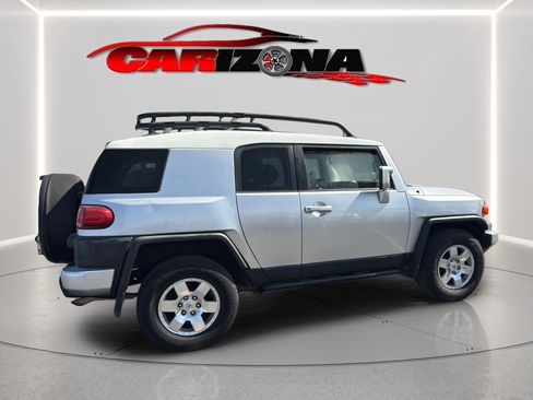 Used 2008 Toyota FJ Cruiser 4WD image 5