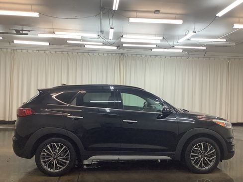 Used 2019 Hyundai Tucson Ultimate w/ Cargo Package AWD/4WD image 4