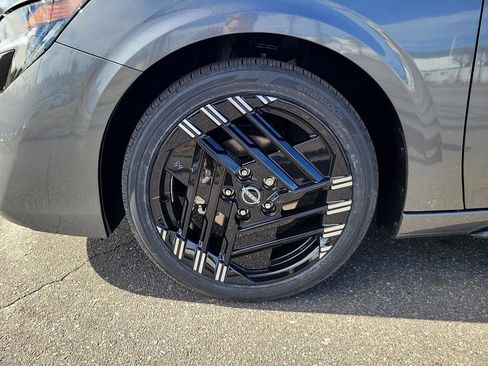 New 2026 Nissan Sentra SR image 8