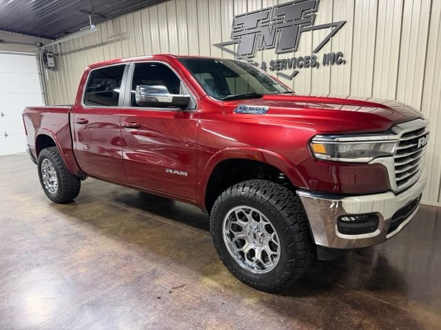 Used 2025 RAM 1500 Laramie AWD/4WD image 6