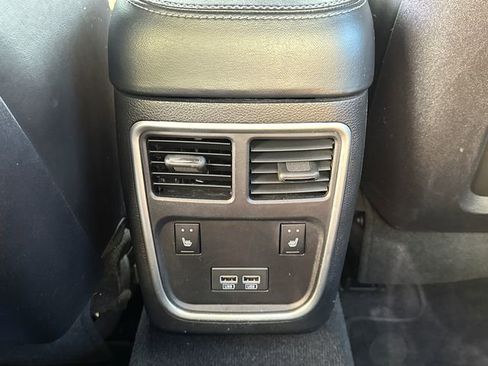 Used 2021 Dodge Charger Scat Pack image 18