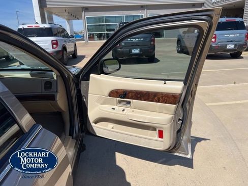 Used 2006 Mercury Grand Marquis LS image 23