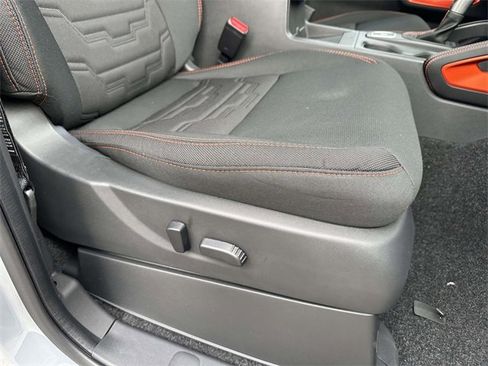 New 2026 Nissan Frontier PRO-4X w/ Pro-4x Convenience Package image 9