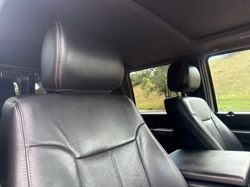 Used 2013 Ford F350 Lariat w/ Lariat Ultimate Pkg AWD/4WD image 29