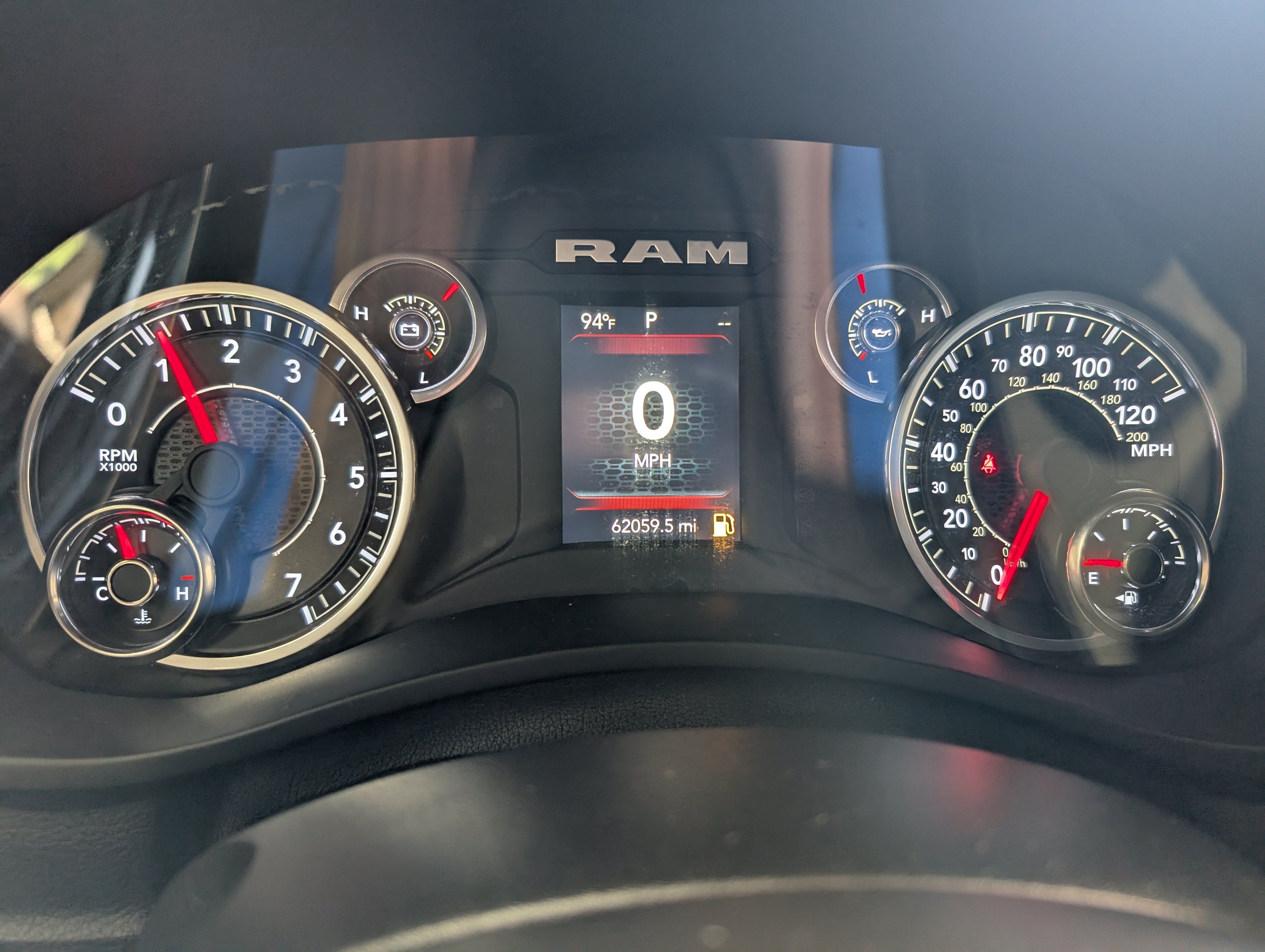 Used 2024 RAM 2500 Big Horn AWD/4WD image 25