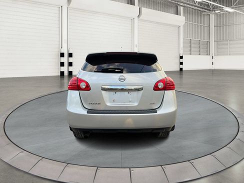 Used 2011 Nissan Rogue S image 4