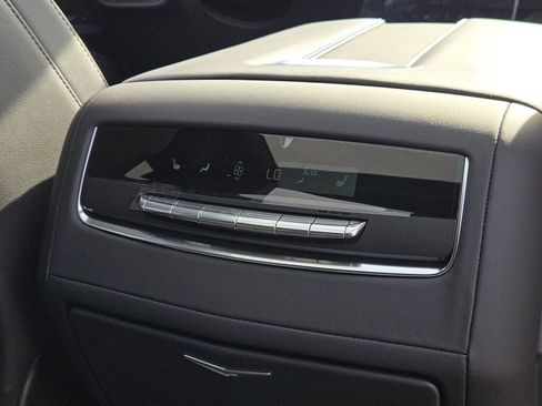 New 2026 Cadillac Escalade Luxury image 12