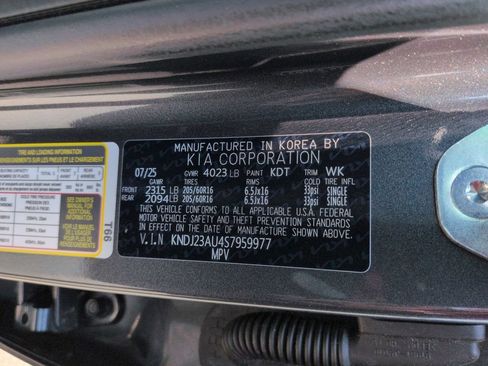 Used 2025 Kia Soul LX FWD image 34