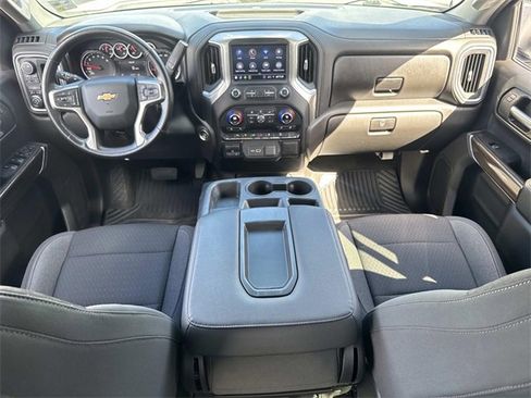 Used 2021 Chevrolet Silverado 1500 LT w/ Z71 Off-Road Package image 16