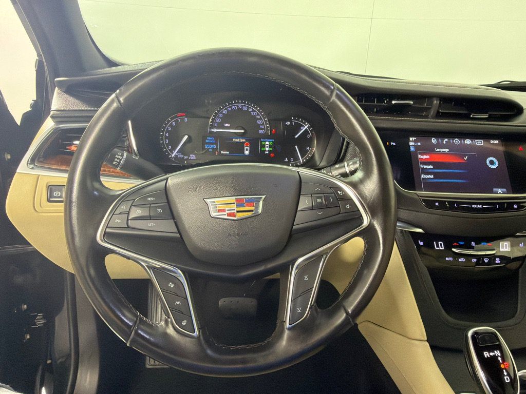 Used 2019 Cadillac XT5 Luxury AWD/4WD image 13