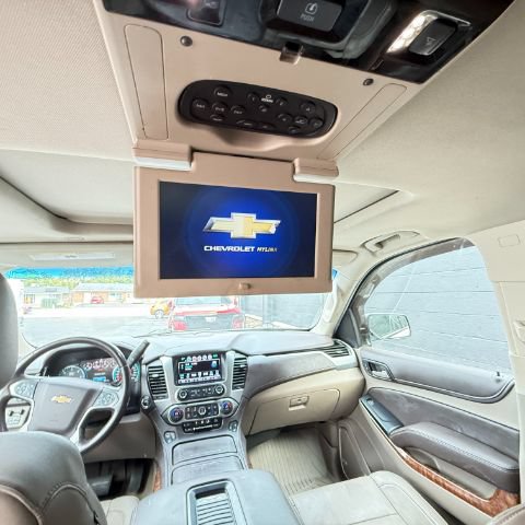 Used 2019 Chevrolet Suburban Premier AWD/4WD image 11