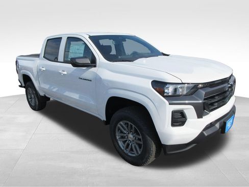 New 2026 Chevrolet Colorado LT w/ Advanced Trailering Package AWD/4WD image 7