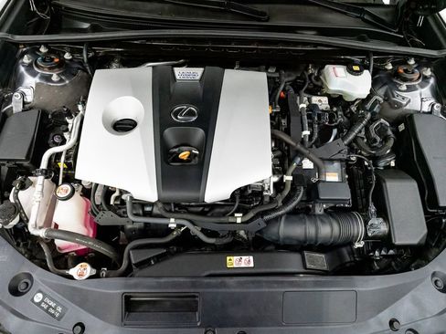 Used 2020 Lexus ES 300h w/ Premium Package image 3