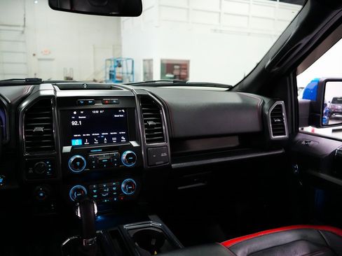 Used 2019 Ford F150 Lariat w/ Equipment Group 502A Luxury image 13