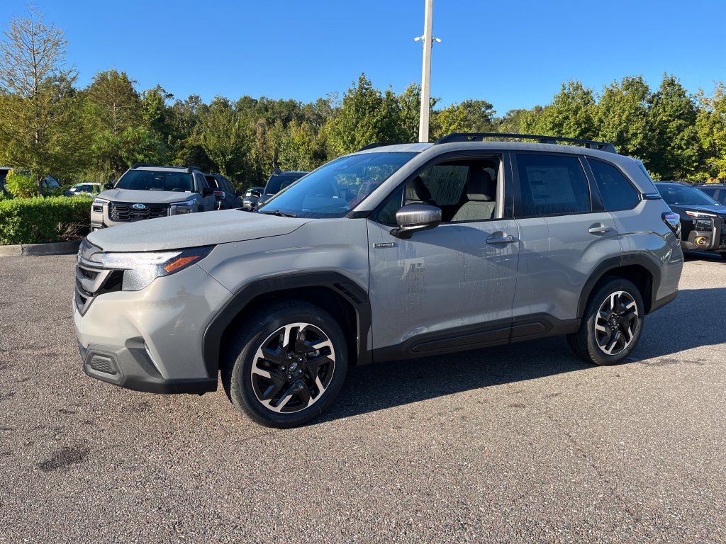 New 2026 Subaru Forester Touring AWD/4WD image 3