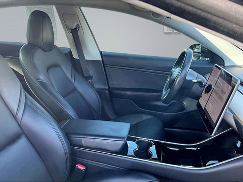 Used 2018 Tesla Model 3 Long Range AWD/4WD image 7